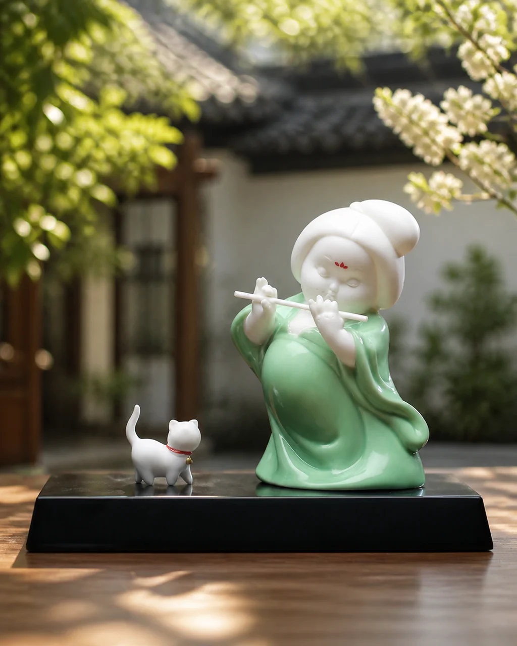 仕女吹笛